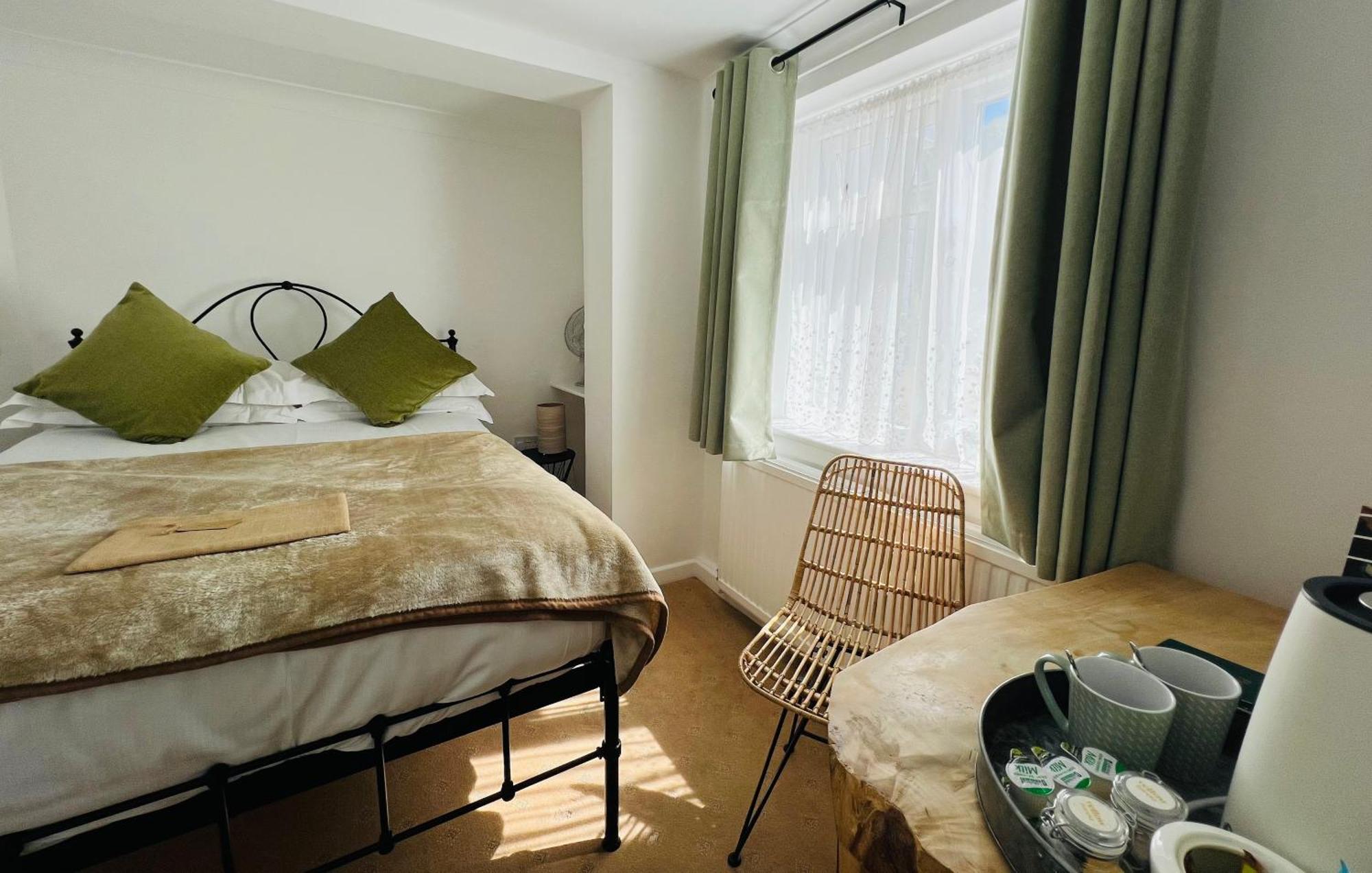 Cottage Lodge Hotel Brockenhurst Bagian luar foto