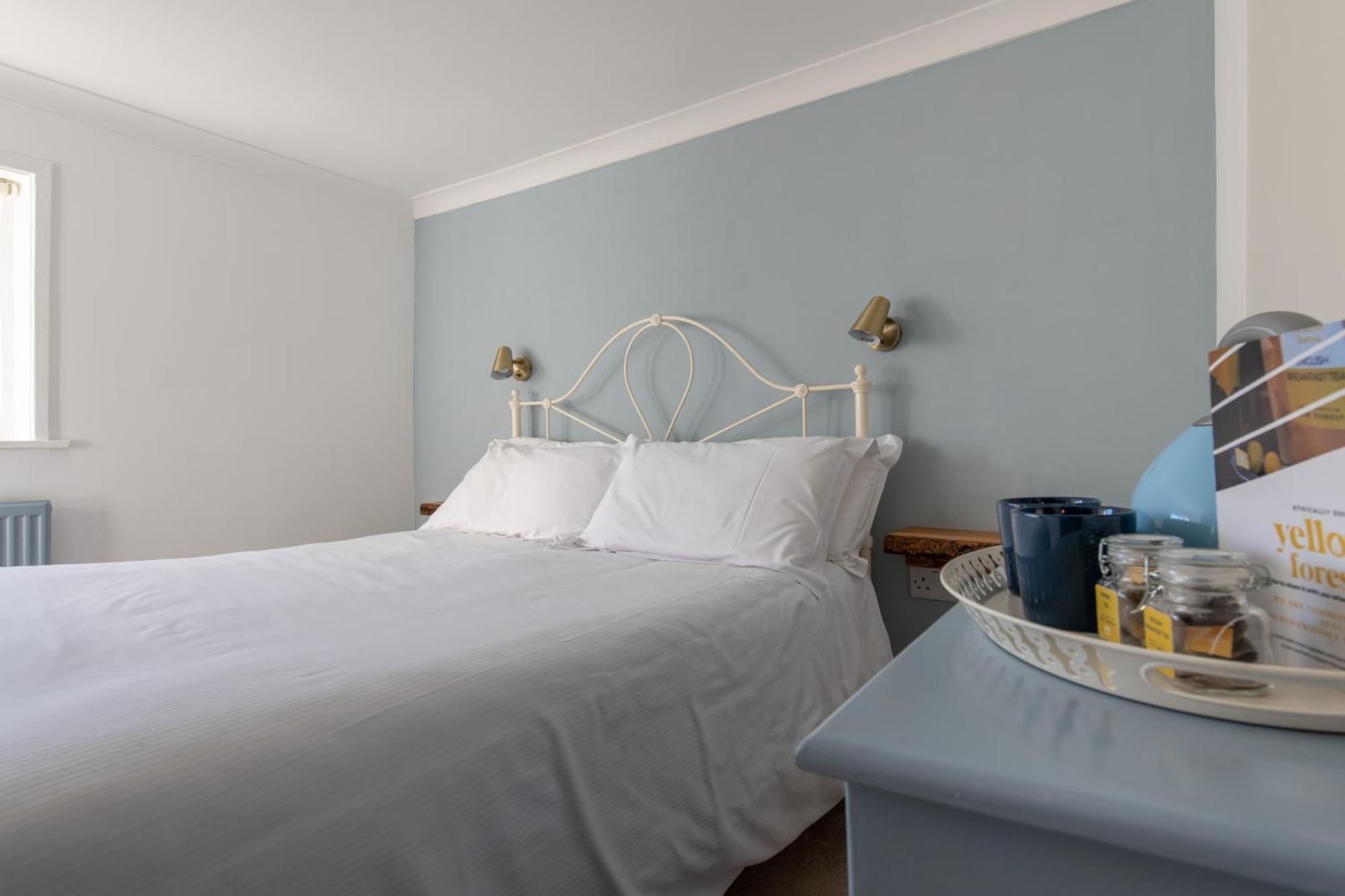 Cottage Lodge Hotel Brockenhurst Bagian luar foto